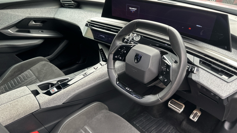 Peugeot 5008 157kW GT 73kWh 5dr Auto Electric Estate